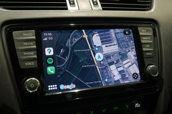 Škoda Octavia Combi 1.6 TDI + APPLE CARPLAY / STOELVERWARMING / TREKHAAK