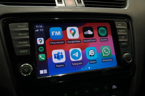 Škoda Octavia Combi 1.6 TDI + APPLE CARPLAY / STOELVERWARMING / TREKHAAK