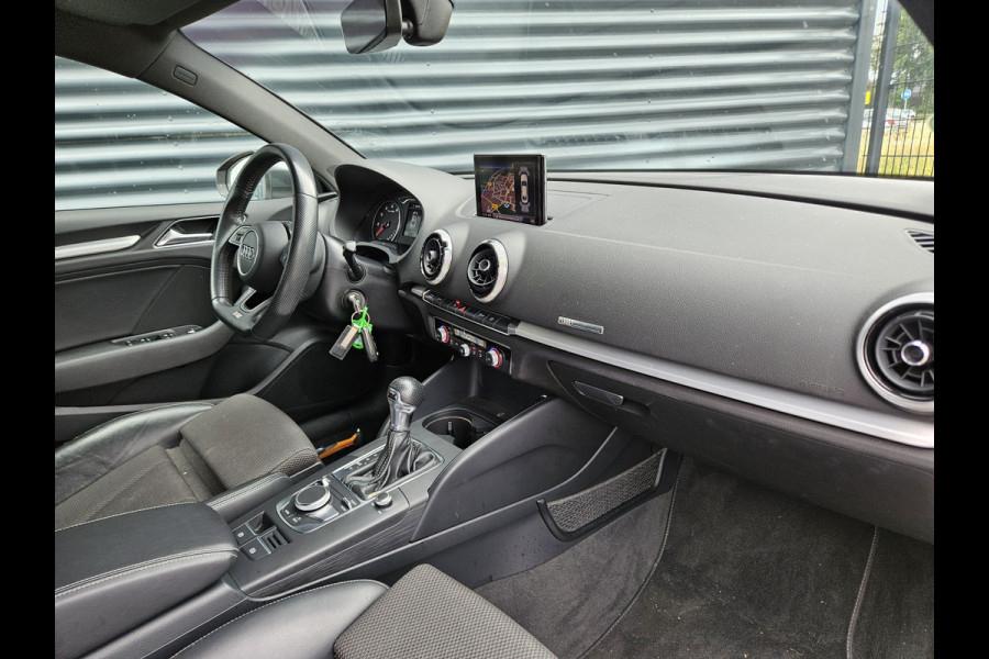 Audi A3 Limousine 1.5 TFSI CoD Sport S Line Edition 150pk Dealer O.H | Led Koplampen | Sportstuur & Stoelen | Navi Full Map | 18"L.M | Drive Select | Climate Control |