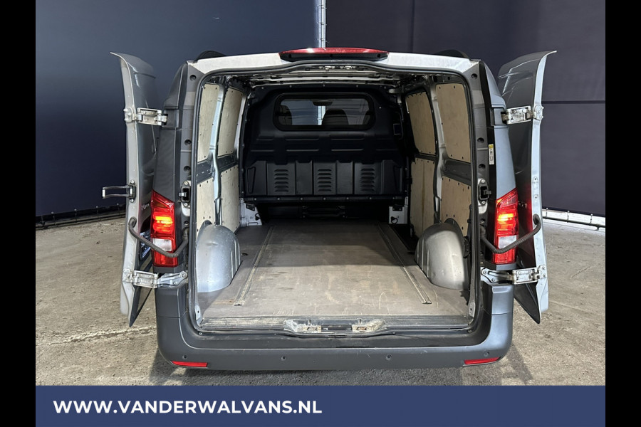 Mercedes-Benz Vito 116 CDI 163pk L2H1 Euro6 Airco | Navigatie | Cruisecontrol | Parkeersensoren Stoelverwarming, Dakdragers, Bluetooth-telefoonvoorbereiding, Bijrijdersbank