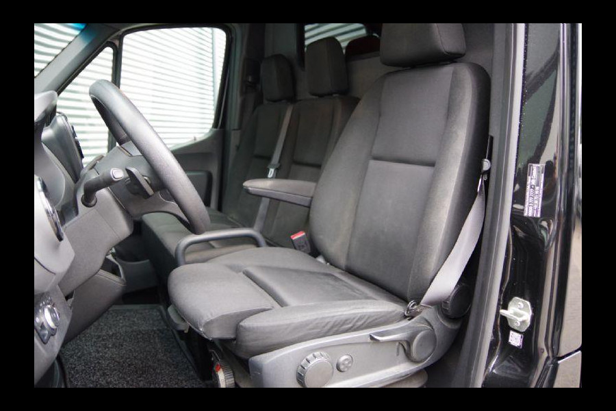 Mercedes-Benz Sprinter 319 3.0 CDI V6 L2H2 AUT. LED, 2X SCHUIFDEUR, CAMERA, NAVI, CRUISE, CLIMA, NAP DUBBELE CABINE LEVERBAAR