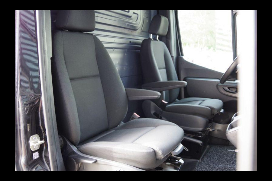 Mercedes-Benz Sprinter 519 3.0 CDI V6 L2H1 LED, MBUX 10,25'', CAMERA, NAVI, CRUISE, CLIMA, DUBBEL LUCHT, NL AUTO, NAP