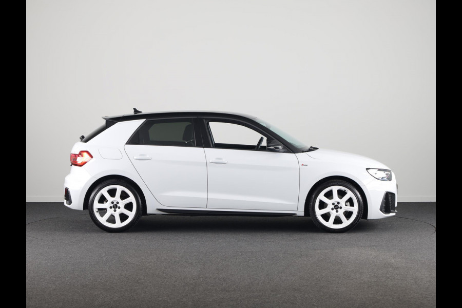 Audi A1 Sportback 30 TFSI S-Line 110 pk S-tronic | Verlengde garantie | Navigatie | Parkeersensoren achter | Autom. airco | Stoelverwarming |