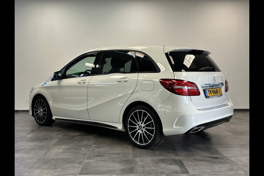 Mercedes-Benz B-Klasse 180 AMG Line PDC 18lmv, Navigatie, cruise control,