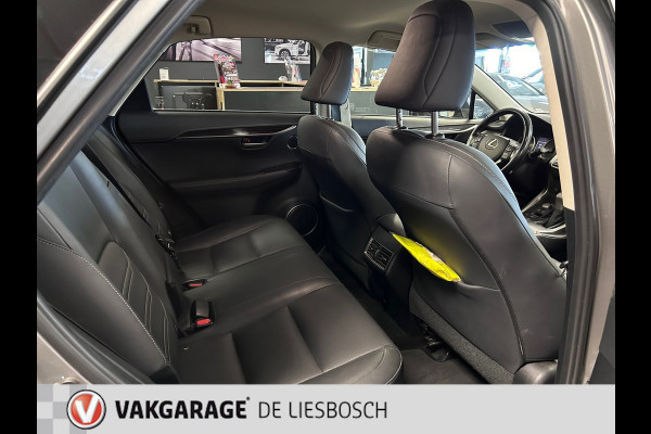 Lexus NX 300h AWD Luxury Line / Leder / Mark Levinson / 360 camera