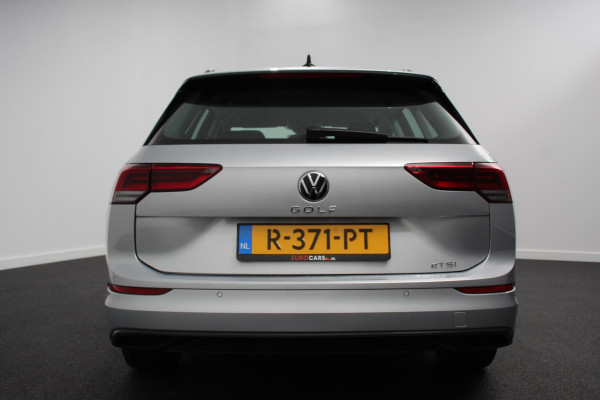 Volkswagen GOLF Variant 1.0 eTSI 110pk DSG Life | Navigatie | Climate Control | Parkeer sensoren | Cruise control adaptive | Stoelverwarming | Led