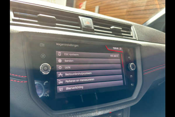 Seat Arona 1.0 TSI FR 116PK | DSG | Virtual | Full LED | Black Pack | Apple Carplay | PDC | Navigatie | Climatronic | Ambient |