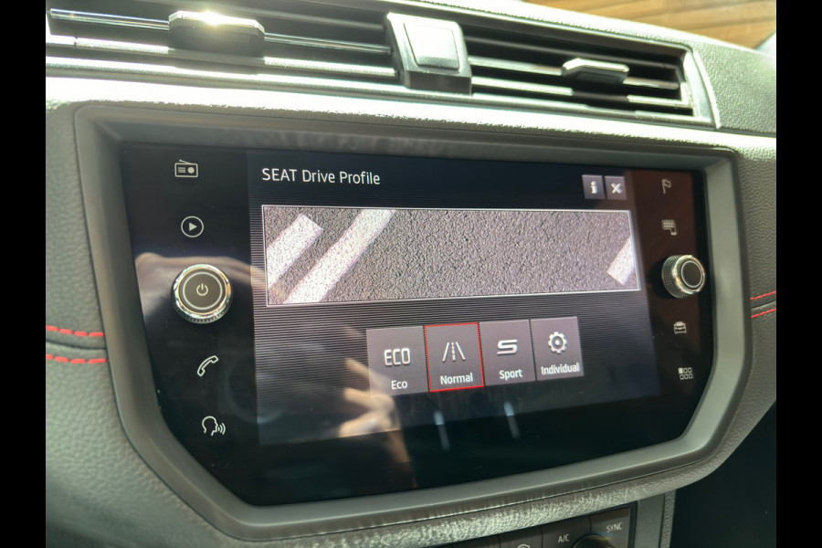 Seat Arona 1.0 TSI FR 116PK | DSG | Virtual | Full LED | Black Pack | Apple Carplay | PDC | Navigatie | Climatronic | Ambient |