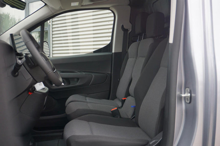 Opel Combo L1 131 Pk. AUTOMAAT 2,9% rente | Pakket Look | Pakket Comfort Connect | Pakket Drive Assist | laadruimte betimmering