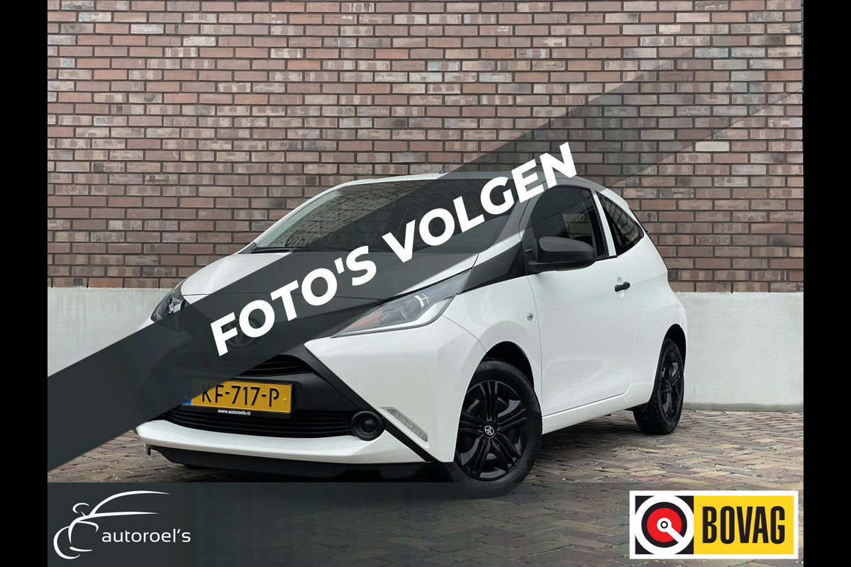 Toyota Aygo 1.0 VVT-i x-now / Airco / Elek. Pakket + C.V. met Afstandsbediening / NED-Aygo