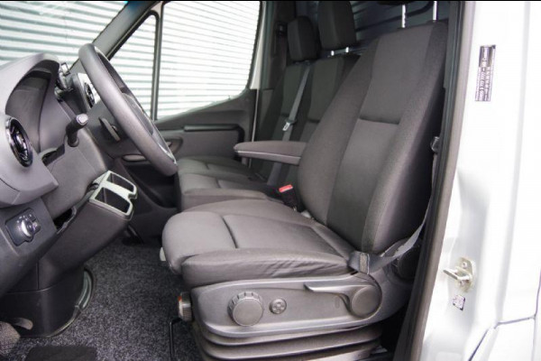 Mercedes-Benz Sprinter 319 3.0 CDI V6 L2H2 LED, TREKHAAK, MBUX, CAMERA, NAVI, CRUISE, CLIMA