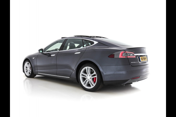 Tesla Model S P85D Performance-Pack AWD [ 3-Fase ] (INCL-BTW) *PANO | NAPPA-VOLLEDER | AUTO-PILOT | AIR-SUSPENSION | KEYLESS | CAMERA | FULL-LED | ADAPTIVE-CRUISE |  VIRTUAL-COCKPIT | SPORT-SEATS | 19"ALU*