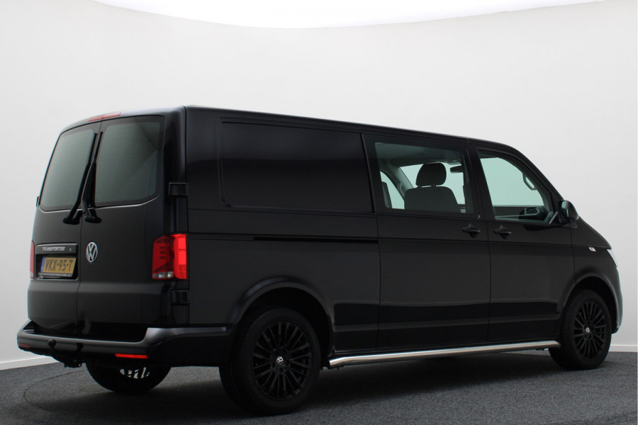 Volkswagen Transporter 2.0 TDI L2H1 DC Comfortline 5-Zits, Airco, Cruise, PDC, Navigatie, Trekhaak, Side-Bars, DAB, 18''