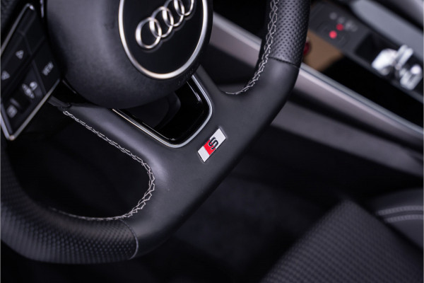 Audi S3 Sportback 2.0 TFSI quattro - Panorama | ACC | Achteruitrijcamera | Sfeerverlichting