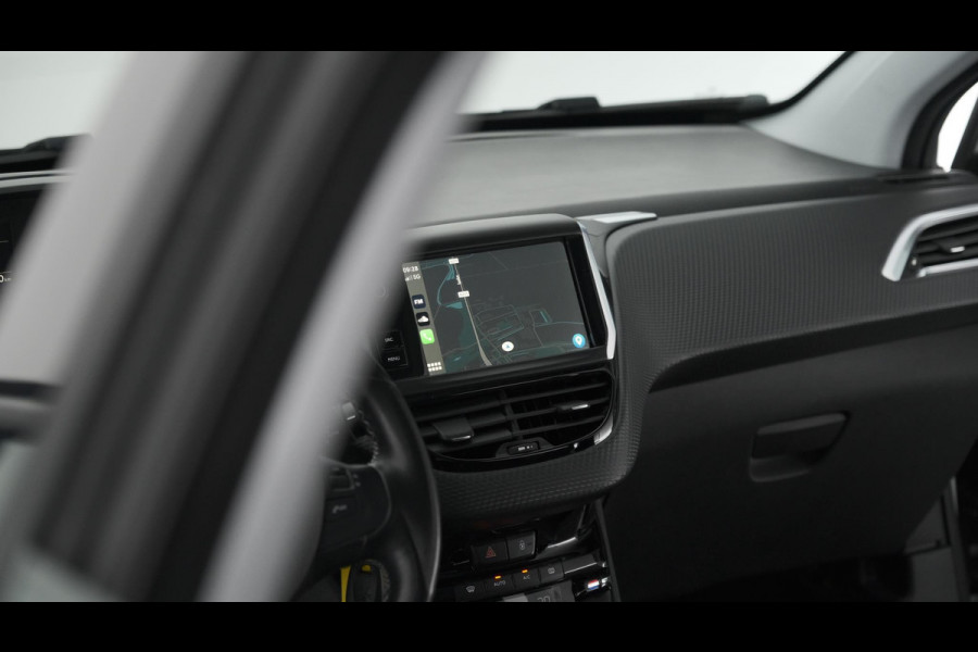 Peugeot 2008 PureTech 82 Signature | Camera | Navigatie | Apple Carplay | Parkeersensoren  |30.000km