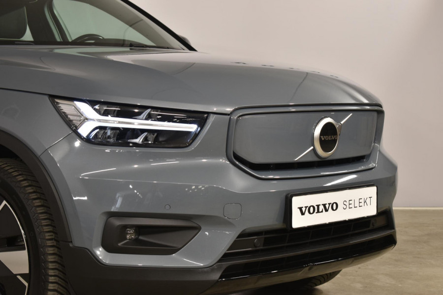 Volvo XC40 Recharge P8 AWD 408PK R-Design / Harman Kardon Premium Sound / El. stoelen / Warmtepomp / Camera achter