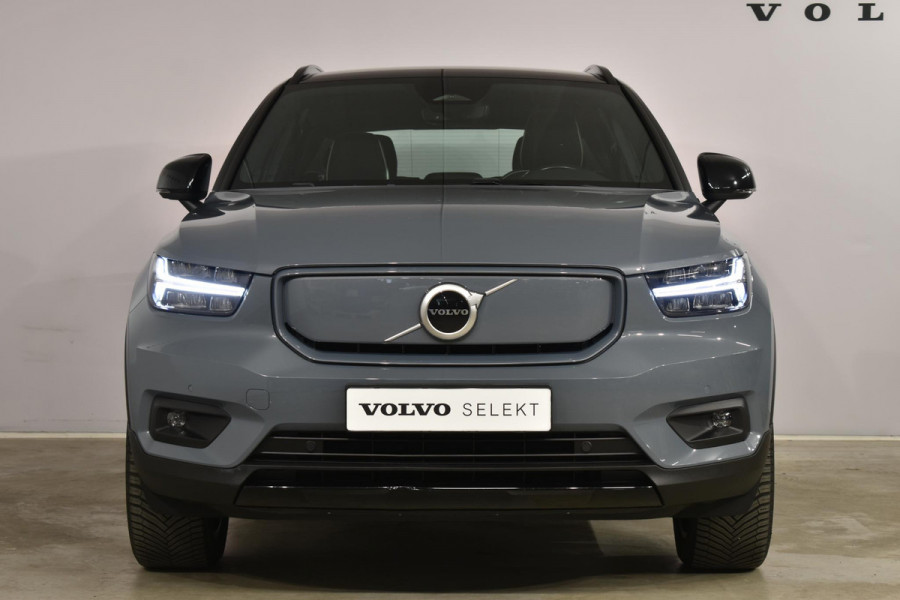 Volvo XC40 Recharge P8 AWD 408PK R-Design / Harman Kardon Premium Sound / El. stoelen / Warmtepomp / Camera achter