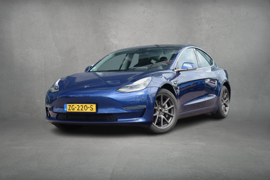 Tesla Model 3 Long Range 75 kWh | AutoPilot | Pano | Stoelverw.