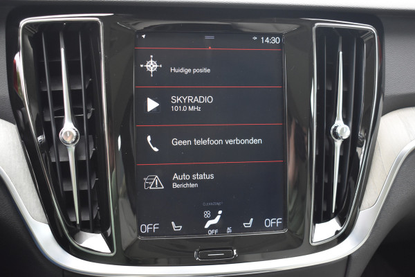 Volvo V60 T6 340PK Automaat Twin Engine AWD Inscription | Trekhaak | Panoramadak | ACC | Blis | Elektr. stoel | Leder | Stoelverwarming |