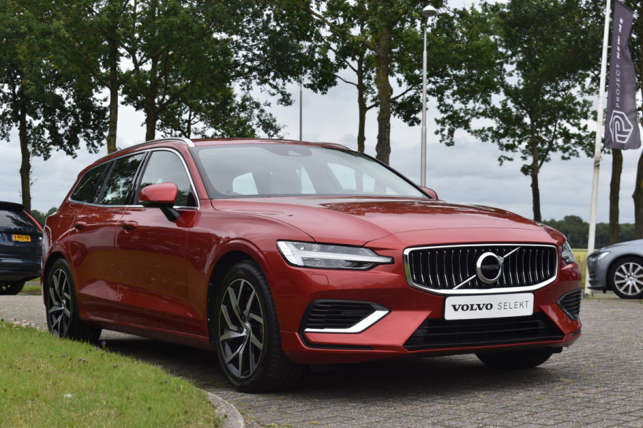 Volvo V60 T6 340PK Automaat Twin Engine AWD Inscription | Trekhaak | Panoramadak | ACC | Blis | Elektr. stoel | Leder | Stoelverwarming |