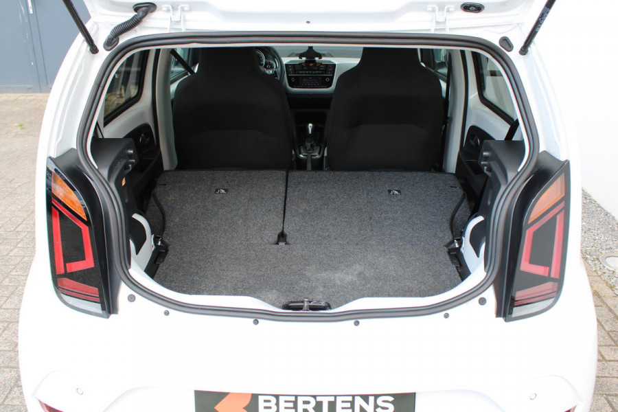 Volkswagen e-Up! e-up! Style | Parkeercamera | Verwarmde Stoelen- en Voorruit