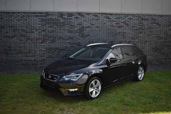 Seat León ST 1.4 EcoTSI FR Trekhaak Navigatie Fr-line stoelverwarming Pdc v-a