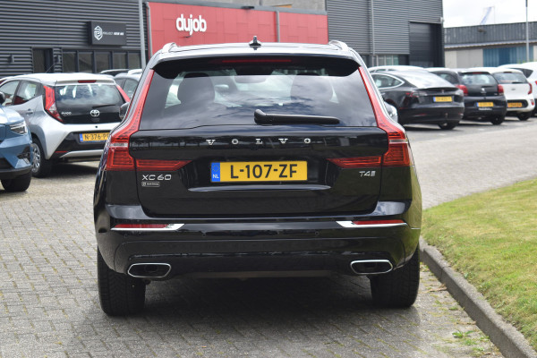 Volvo XC60 T4 190PK Automaat Inscription | Trekhaak | ACC | BLIS | 360 camera | Leder | Elektr. stoel | 19"LMV | Stoelverwarming |