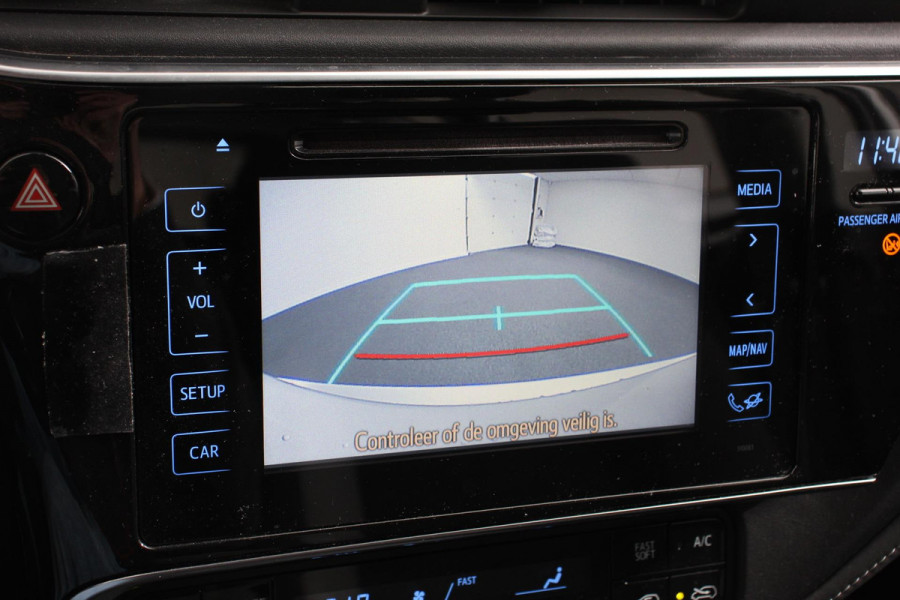 Toyota Auris 1.8 Hybrid Energy | Navigatie | Camera | Cruise Control | Climate Control | Trekhaak | Lichtmetalen velgen