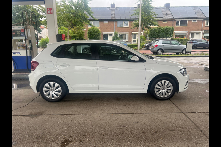 Volkswagen Polo 1.0 MPI Comfortline