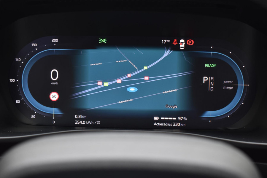 Volvo XC40 Recharge Ultimate 70 kWh / Panoramadak / Harman Kardon / Donker glas achter / Power Seats / Climate Pack / Trekhaak