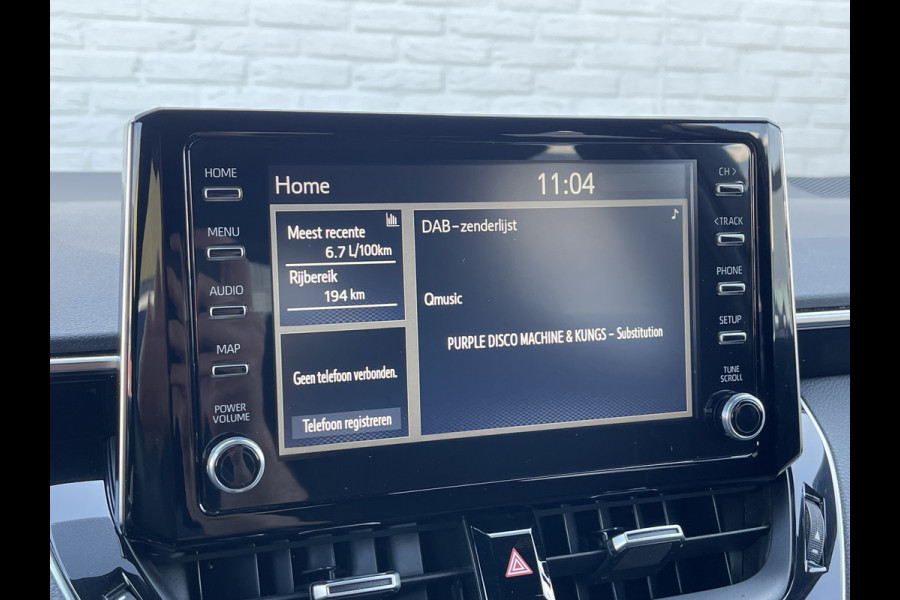 Toyota Corolla 2.0 Hybrid Style Bi-Tone | CarPlay | Camera | ACC | LED | DAB+ | 17 inch