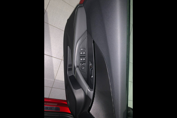 Peugeot e-2008 EV GT 54 kWh 156 pk | LED | Navi | PDC | Stoelverwarming Wordt verwacht