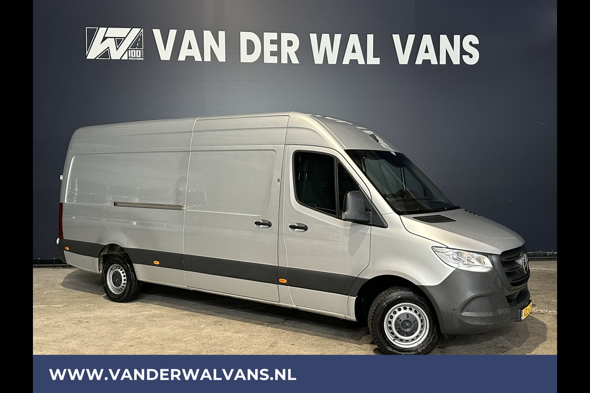 Mercedes-Benz Sprinter 317 CDI 170pk L3H2 Euro6 ** Airco | Cruisecontrol | Camera | Trekhaak | Navigatie Parkeersensoren, 270 graden achterdeuren, MBUX