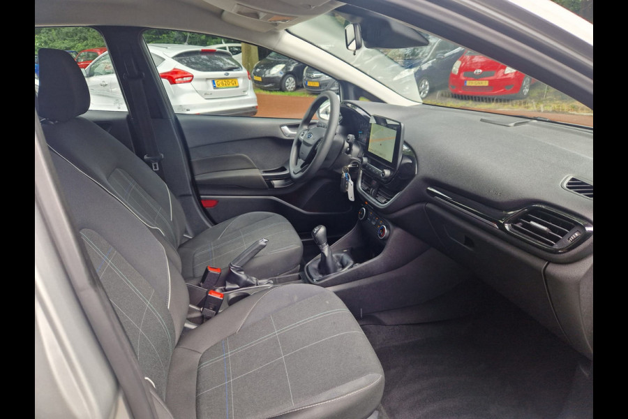 Ford Fiesta 1.1 Trend | 2E EIGENAAR | 12 MND GARANTIE | NAVIGATIE | AIRCO | CRUISE |