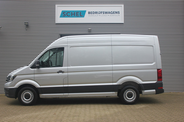 Volkswagen Crafter 35 2.0 TDI L3H3 177pk - LED koplampen - Navigatie - Geveerde stoel - Cruise - Camera - DAB - Parkeersensoren - Rijklaar