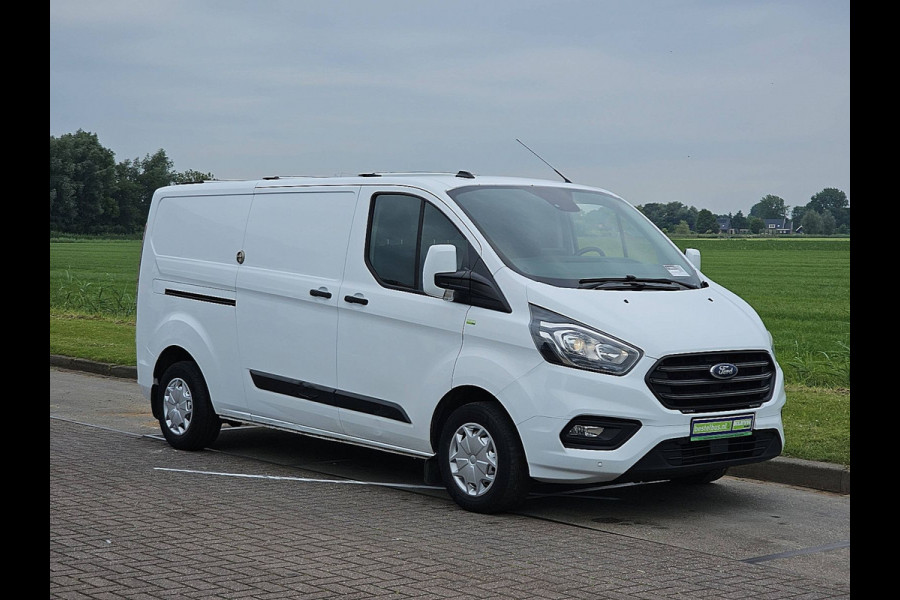 Ford Transit 130 2.0 TDCI L2H1 2x zijdeur,airco, navi, pdc, kastinrichting, trekhaak, 87 dkm.