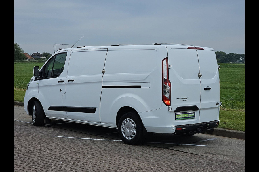 Ford Transit 130 2.0 TDCI L2H1 2x zijdeur,airco, navi, pdc, kastinrichting, trekhaak, 87 dkm.