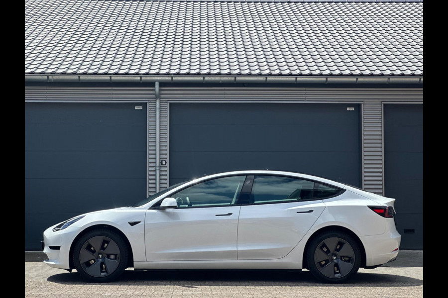 Tesla Model 3 Standard RWD Plus 60 kWh, PANORAMADAK, FULL SELF DRIVING, LEDER, PARELMOER, NEDERLANDSE AUTO NAP