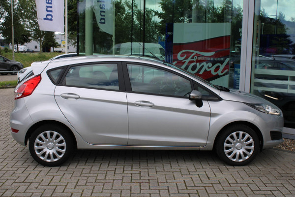 Ford Fiesta 1.0 Style | Trekhaak | Navigatie | Cruise Control | Airconditioning | Electrische ramen | Electrische Spiegels