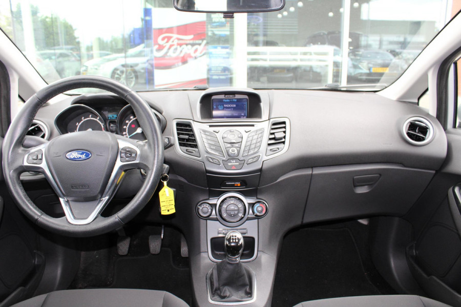 Ford Fiesta 1.0 Style | Trekhaak | Navigatie | Cruise Control | Airconditioning | Electrische ramen | Electrische Spiegels