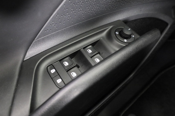 Škoda ENYAQ iV 80 Sportline 77kWh 204pk Blind Spot | Adaptive Cruise Control | Warmtepomp | Range 536km WLTP | Led Matrix | Stoelverwarming voor en achter