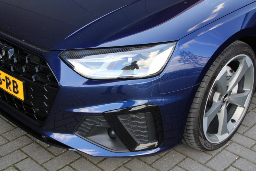 Audi A4 Avant 40 TFSI S - line | Pano | Leder | Memory