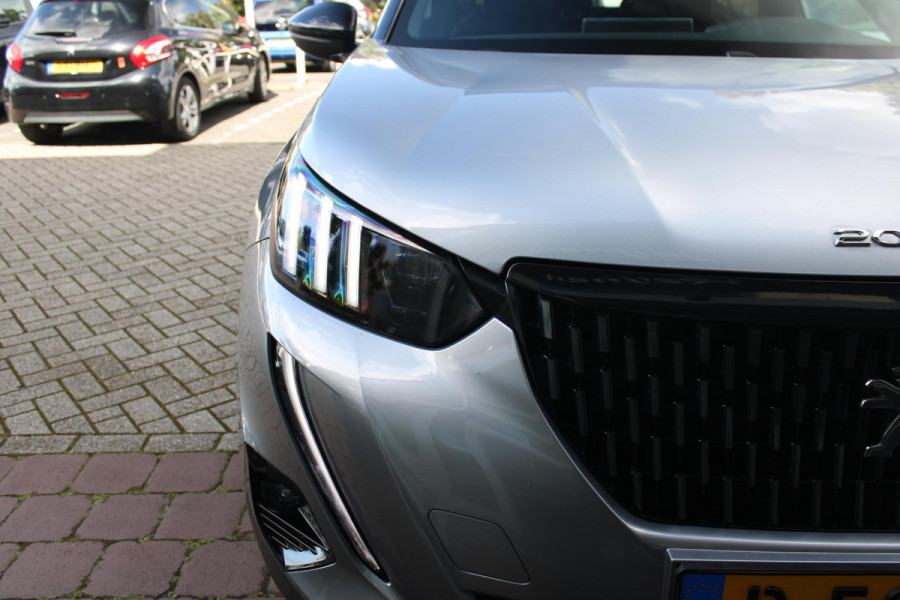 Peugeot 2008 1.2 130PK GT-LINE | NAVIGATIE 10" TOUCHSCREEN | APPLE CARPLAY/ANDROID AUTO | FULL LED KOPLAMPEN | ACHTERUITRIJ CAMERA | CRUISE CONTROL | CLIMATE CONTROL | DODEHOEK BEWAKING | DAB+ RADIO | PARKEERSENSOREN VOOR EN ACHTER |