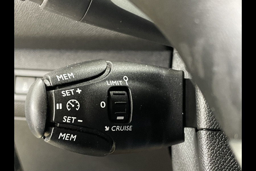 Peugeot 308 1.2 PureTech Allure | Navi | Camera | Cruise