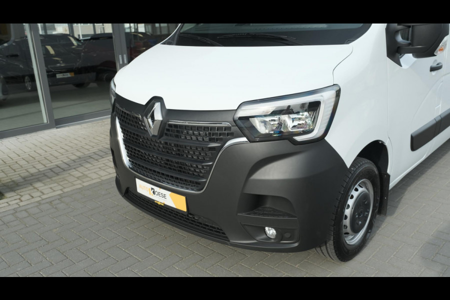 Renault Master T35 2.3 dCi 150 L2H2 Comfort | Eind September Leverbaar | Navigatie | Parkeersensoren | Airco | Cruise Control | Vloerplaat In Laadruimte