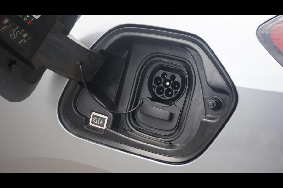 Opel CORSA-E Level 4 50 kWh 180° Camera | Winterpakket | Navi