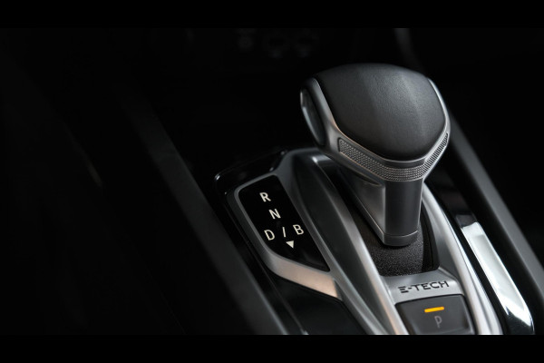 Renault Arkana 1.6 E-Tech Hybrid 145 R.S. Line | Camera | Cruise Control Adaptief | Dodehoekdetectie | Apple Carplay | Stoelverwarming