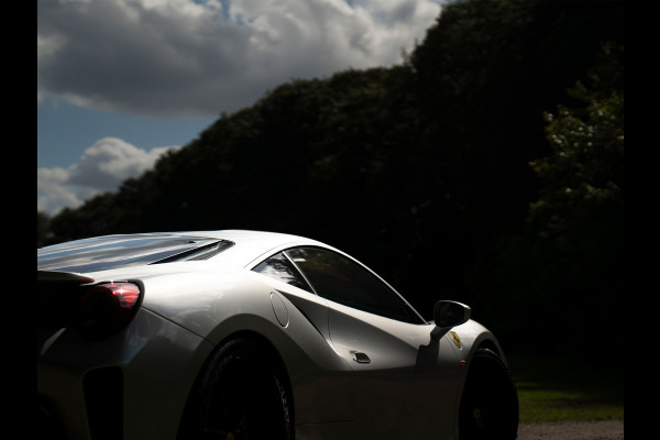 Ferrari 488 Pista | Lift | Cuoio Alcantara! | Full PPF | Veel carbon | Argento Nurburgring