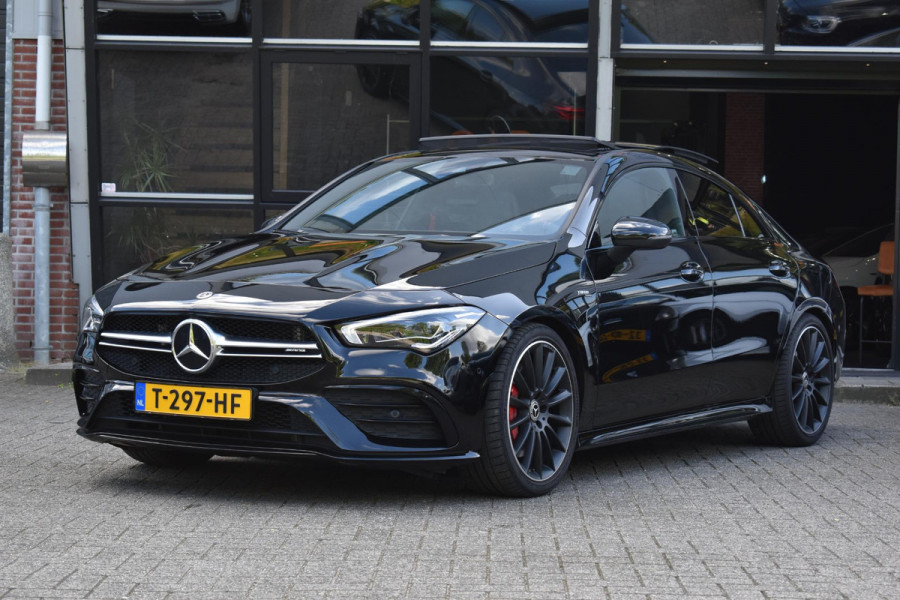 Mercedes-Benz CLA-Klasse AMG 35 4MATIC Pano Kuipst Sport+