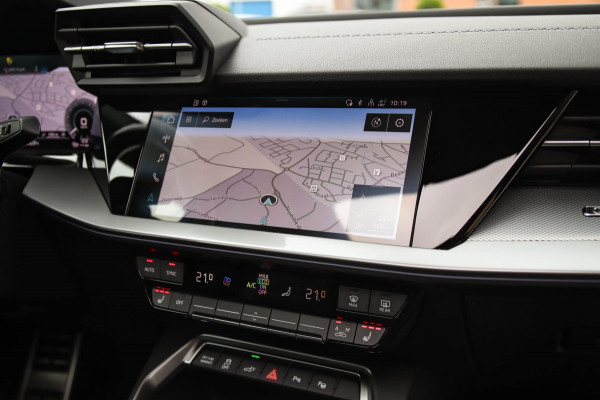 Audi A3 Sportback 40 TFSI e PHEV S Edition S-line 204pk S-Tronic! Panoramadak|Virtual Cockpit|Kuipstoelen elektrisch|Matrix|Black